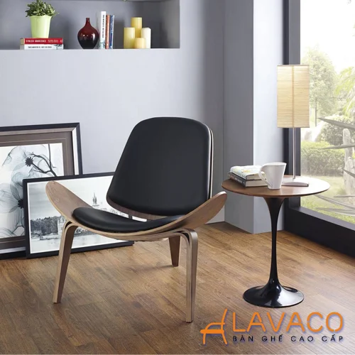 Ghế gỗ thư giãn – Bền bỉ và chắc chắn theo thời gian