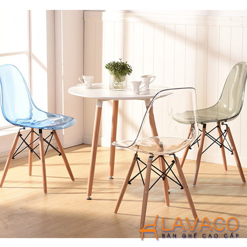 Bộ bàn ghế cafe tiếp khách hiện đại với ghế eames trong suốt - Lavaco