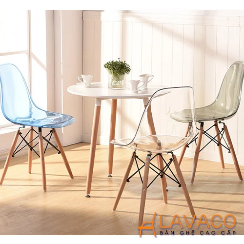 Bộ bàn ghế cafe tiếp khách hiện đại với ghế eames trong suốt - Lavaco
