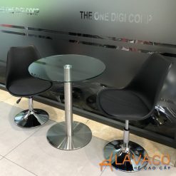 Ban-tron-cafe-mat-kinh-chan-inox