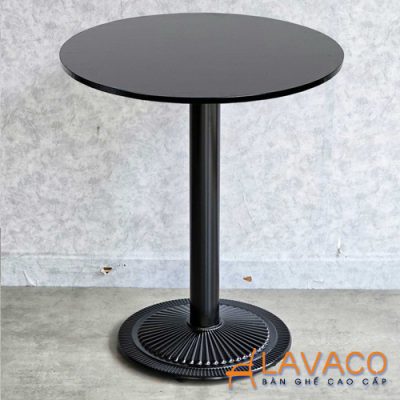 Ban-tron-cafe-mat-go-chan-gang