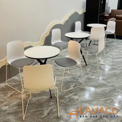 Ban-cafe-chan-sat-mat-da-hien-dai