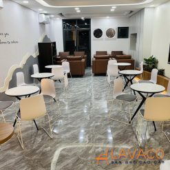 Ban-cafe-chan-sat-mat-da-hien-dai