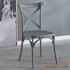 Ghe-nhua-Thonet-xep-chong