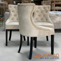 Ghe-an-Guinea-boc-nem-chan-go