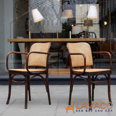 Ghe-Thonet-811-co-tay-tua-may