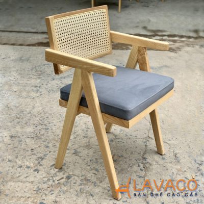 Ghe-cafe-go-tua-may-co-nem-Easy-chair