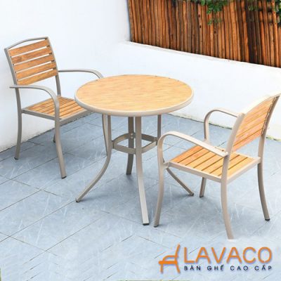 Bo-ban-ghe-nhom-duc-gia-go-san-vuon