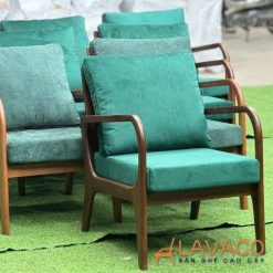 Sofa-don-tay-cong-Ronaldo-khung-go-ASH