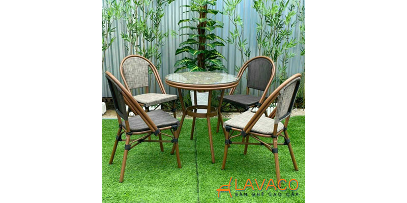 mau-ban-ghe-ca-phe-san-vuon-3