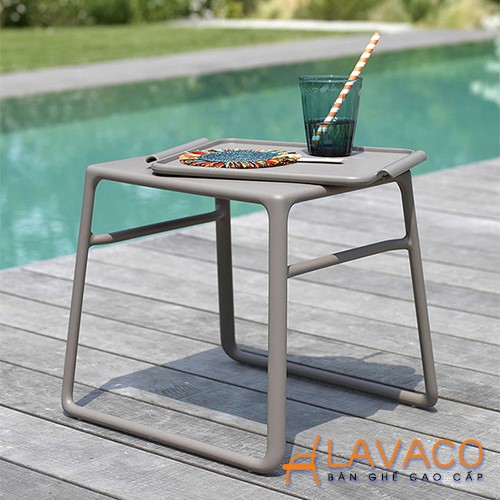 Tại sao nên chọn bàn trà nhỏ đẹp cho không gian sống?