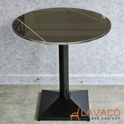 Ban-cafe-tron-mat-da-chan-thep-hien-dai