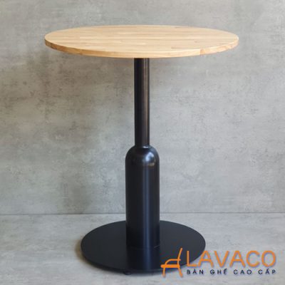 Ban-cafe-tron-mat-go-chan-thep