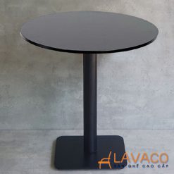 Ban-cafe-tron-mat-go-chan-thep-de-vuong