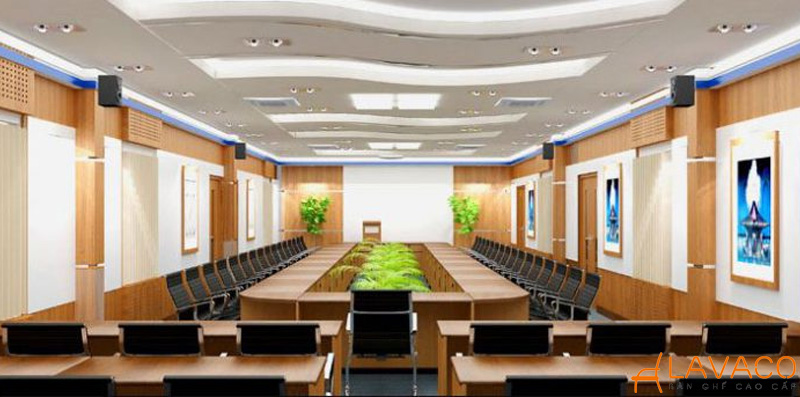 don-vi-cung-cap-ban-ghe-noi-that-van-phong-hcm-3