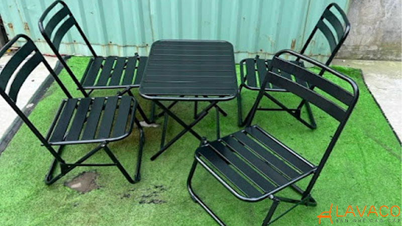 10 mẫu thanh lý bàn ghế sắt ngoài trời phù hợp chi phí