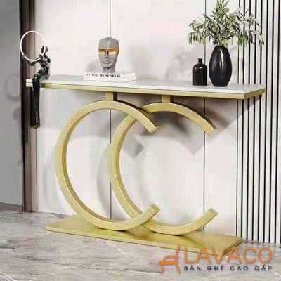 Ban-trang-tri-hien-dai-sang-trong