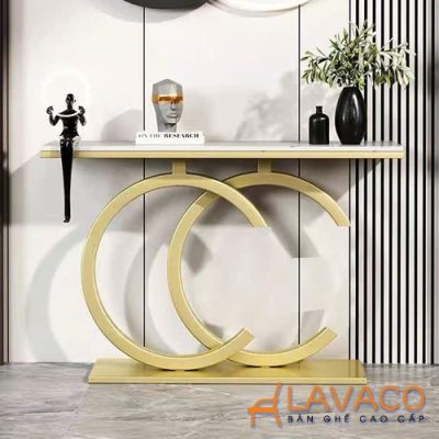 Ban-trang-tri-hien-dai-sang-trong