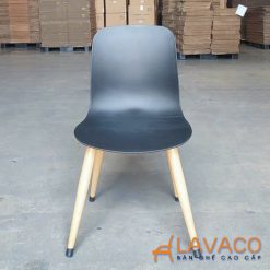 Ghe-cafe-nhua-chan-sat-gia-go