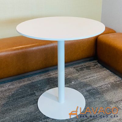 Ban-cafe-mat-go-chan-thep-son-tinh-dien