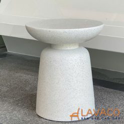 Ban-goc-sofa-be-tong-da-mai