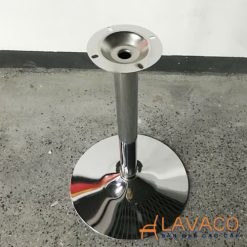 Ban-tron-cafe-chan-mam-xi-ma