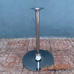 Ban-tron-cafe-chan-mam-xi-ma