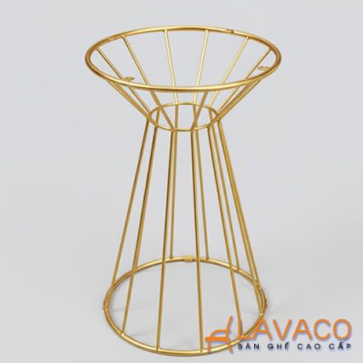 Chan-ban-cafe-sat-son-tinh-dien