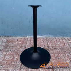 Chan-ban-cafe-sat-son-tinh-dien-mam-tron