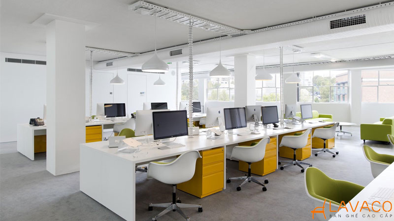 Cách trang trí và sắp xếp bàn làm việc theo phong thủy