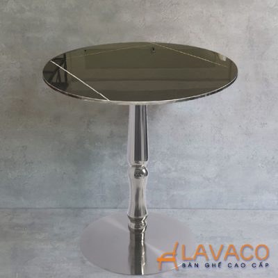 Bo-ban-ghe-tiep-khach-showroom-hien-dai