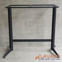 Chan-ban-bar-hinh-chu-nhat