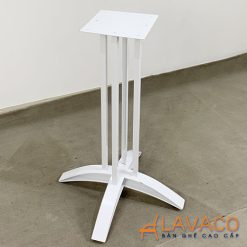 Chan-ban-cafe-sat-son-tinh-dien-hien-dai