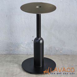 Chan-ban-cafe-sat-son-tinh-dien-mam-tru