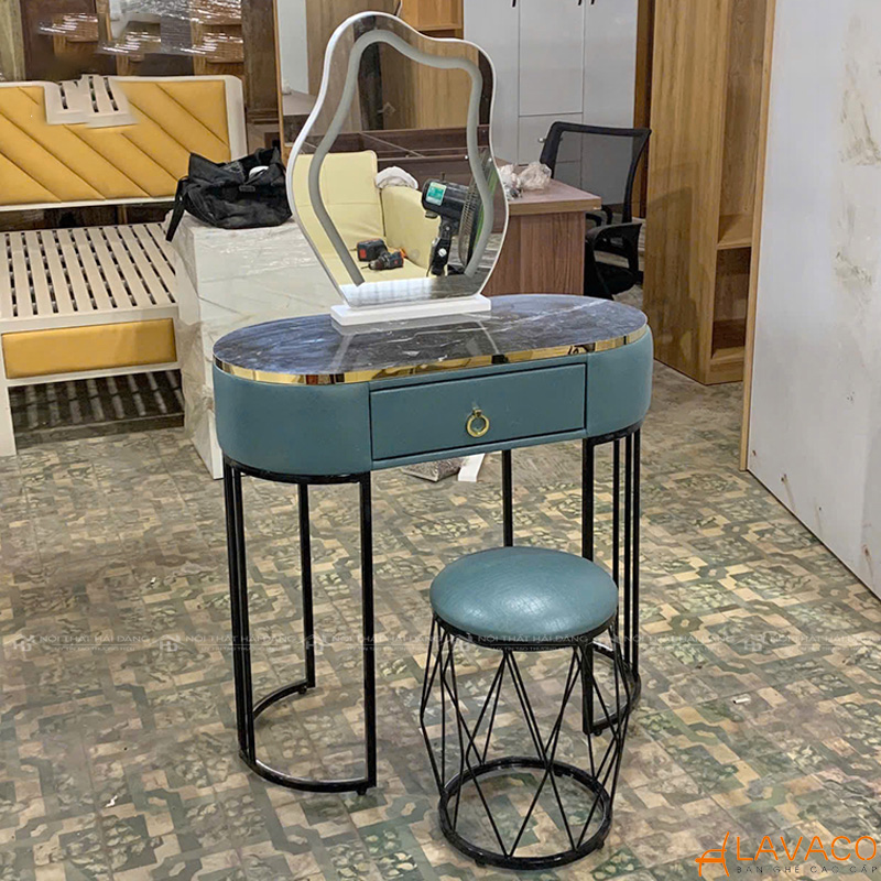 9 bàn trang điểm bằng sắt đẹp, bền bỉ và hiện đại