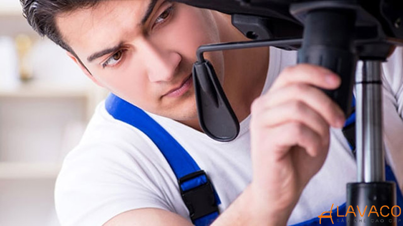 TOP 6 dịch vụ sửa ghế xoay văn phòng TP HCM uy tín, chuyên nghiệp