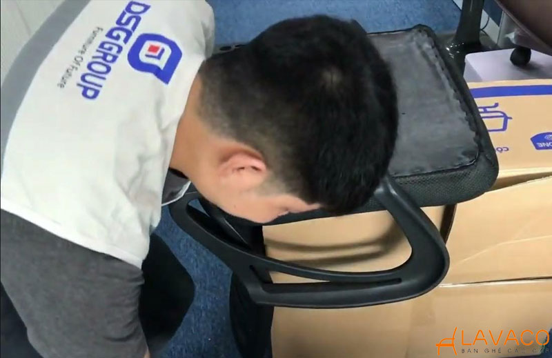 Cách thay lưới ghế văn phòng và lựa chọn loại lưới phù hợp