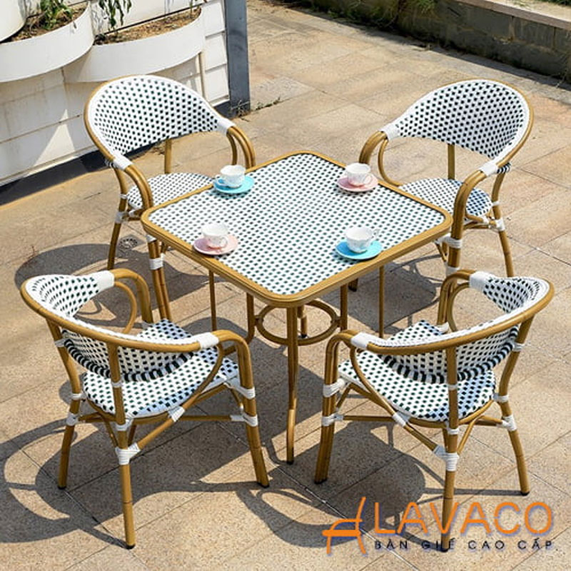 7+ mẫu bàn ăn mặt kính cường lực đẹp và sang trọng năm 2026