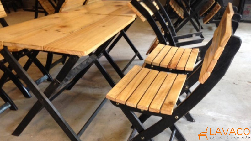 4 mẫu bàn ghế quán trà sữa thanh lý nên mua và một số lưu ý