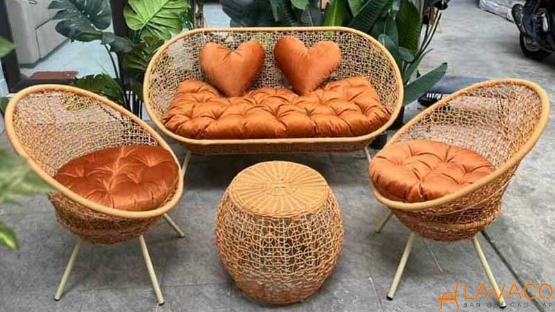 TOP 15 mẫu bàn ghế cafe nhựa giả mây đẹp nhất hiện nay