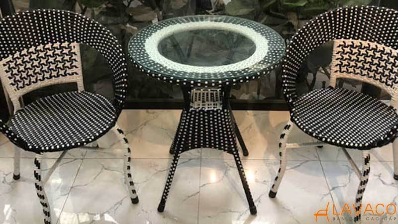 TOP 15 mẫu bàn ghế cafe nhựa giả mây đẹp nhất hiện nay