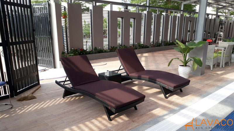 15 mẫu ghế hồ bơi giả mây đẹp, thoải mái và chất lượng