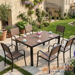 Bo-ban-chu-nhat-san-vuon-hien-dai