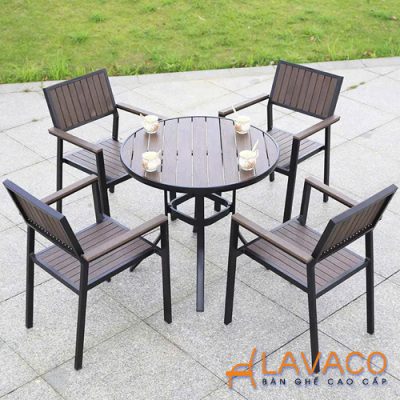 Bo-ban-ghe-cafe-ban-cong-san-vuon