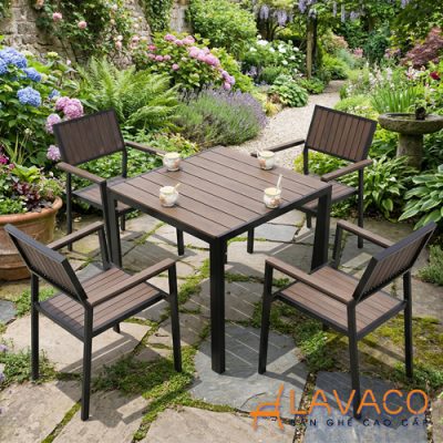 Bo-ban-ghe-san-vuon-biet-thu-4-ghe