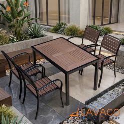 Bo-ban-san-vuon-biet-thu-cao-cap