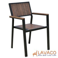 Ghe-cafe-san-vuon-nan-nhua-gia-go-khung-nhom