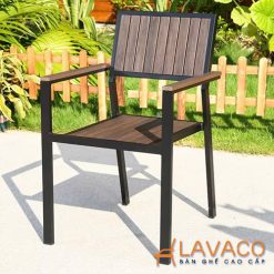 Ghe-cafe-san-vuon-nan-nhua-gia-go-khung-nhom
