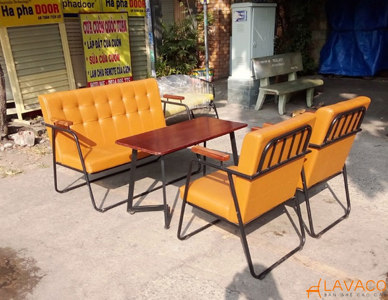 Tư vấn chọn mua 6 mẫu ghế sofa quán cafe thanh lý đẹp, giá rẻ