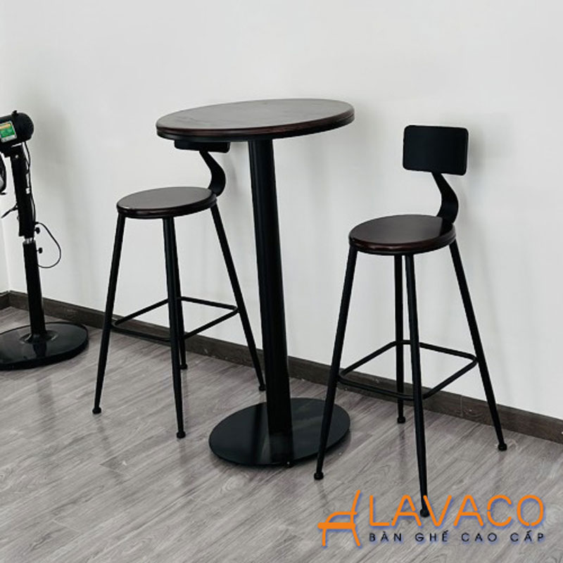 Mua ghế quầy bar ngoài trời cần lưu ý điều gì? 5 mẫu đẹp nhất 2026